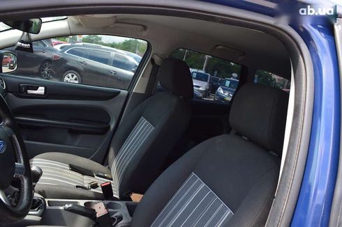 Ford Focus 2010 - фото 7