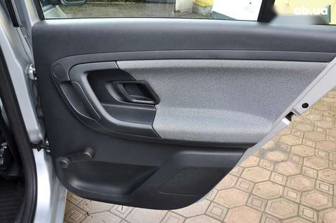 Skoda Fabia 2011 - фото 23
