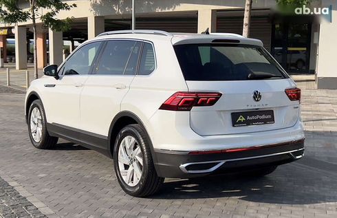 Volkswagen Tiguan 2021 - фото 8