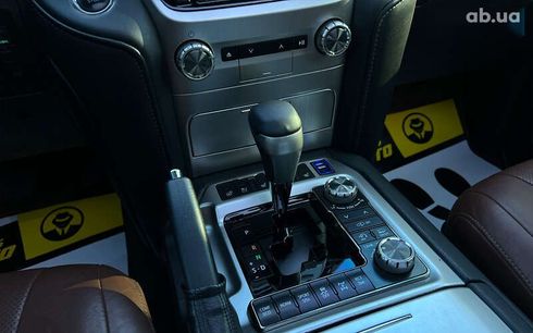 Toyota Land Cruiser 2016 - фото 18