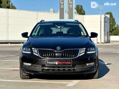 Skoda Octavia 2017 - фото 7