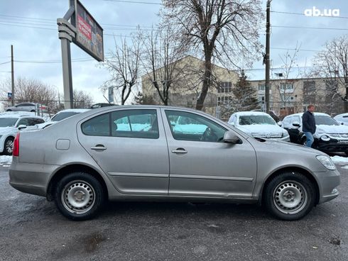 Skoda octavia a5 2012 бежевый - фото 10