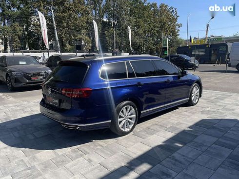 Volkswagen Passat 2018 - фото 14