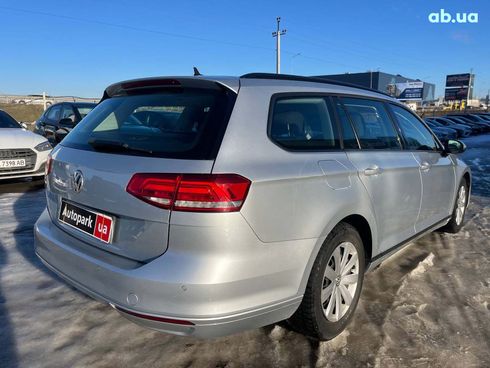 Volkswagen passat b8 2017 серый - фото 4