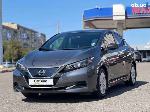 Nissan Leaf 2018 - фото 7