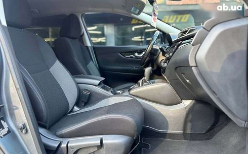 Nissan Qashqai 2020 - фото 16