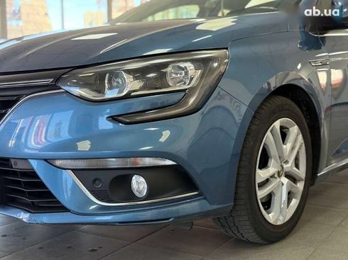 Renault Megane 2018 - фото 5