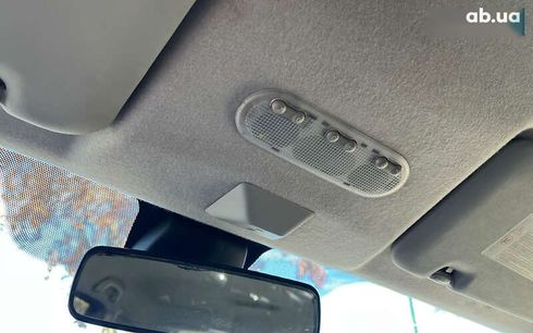 Nissan Note 2011 - фото 16