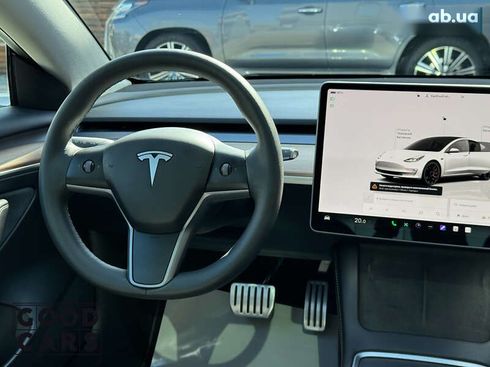 Tesla Model 3 2023 - фото 25