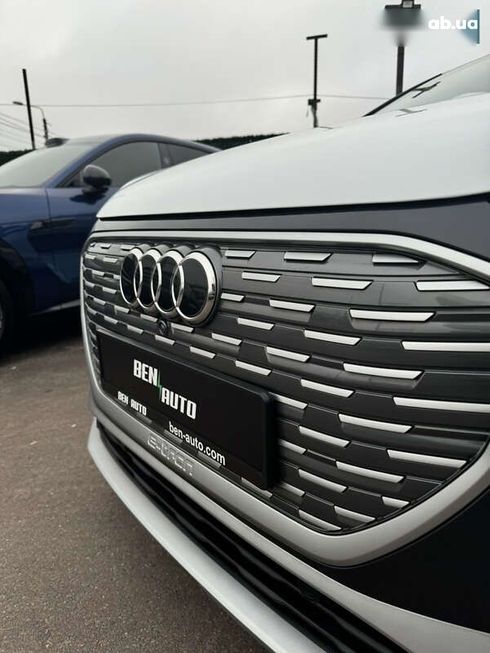 Audi Q4 e-tron 2023 - фото 9