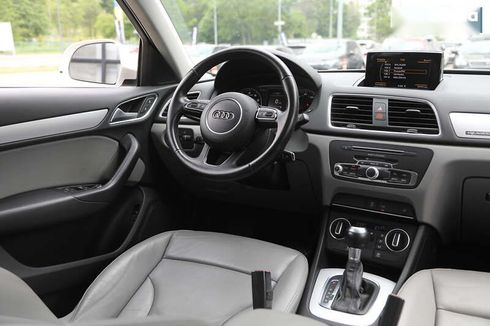 Audi Q3 2016 - фото 9