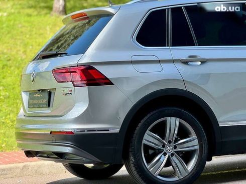 Volkswagen Tiguan 2017 - фото 22