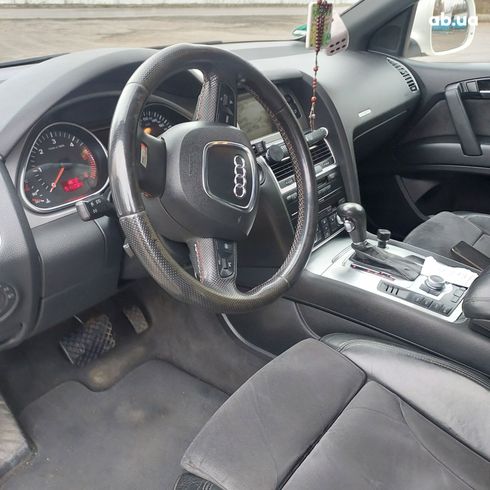 Audi Q7 2008 белый - фото 9