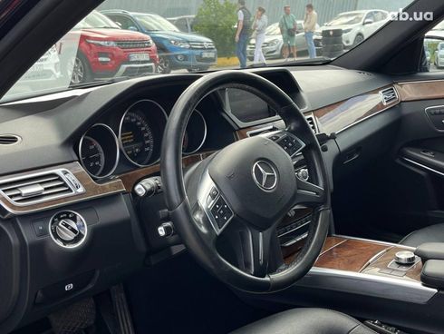 Mercedes-Benz E-Класс 2014 синий - фото 17