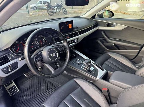 Audi A4 2017 - фото 17