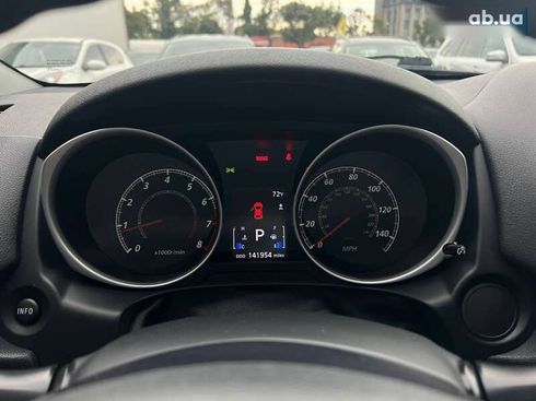 Mitsubishi Outlander 2013 - фото 13