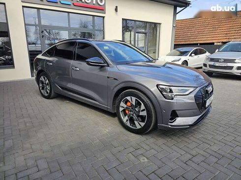 Audi E-Tron 2021 - фото 11