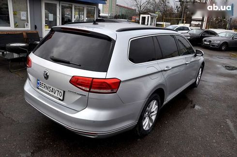 Volkswagen Passat 2018 - фото 6