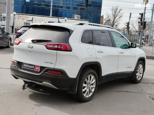 Jeep Cherokee 2017 белый - фото 10