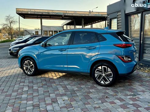 Hyundai Kona Electric 2023 - фото 7