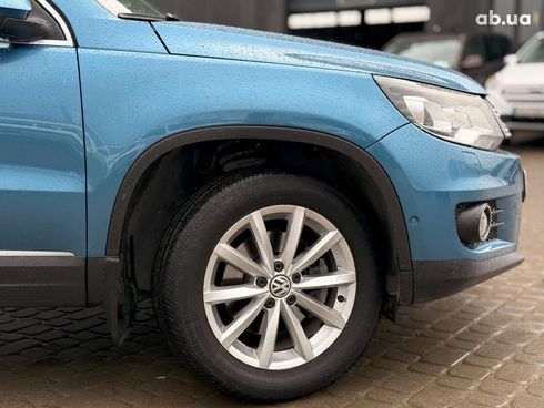 Volkswagen Tiguan 2017 синий - фото 7