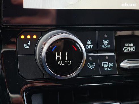 Toyota Highlander 2024 черный - фото 35