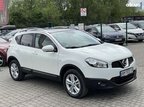 Nissan Qashqai 2010 - фото 11
