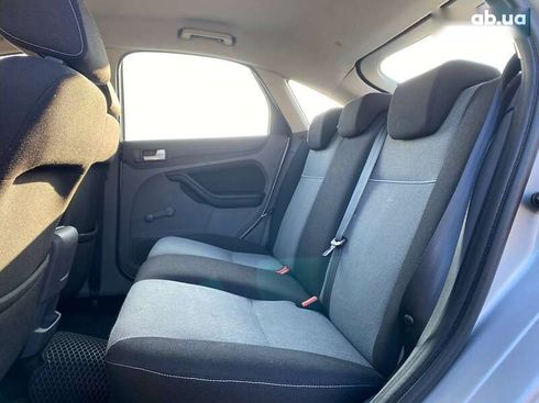 Ford Focus 2010 - фото 15