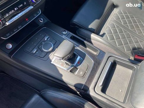 Audi SQ5 2017 - фото 18