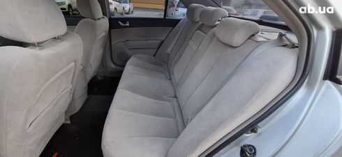 Hyundai Sonata 2006 серебристый - фото 5