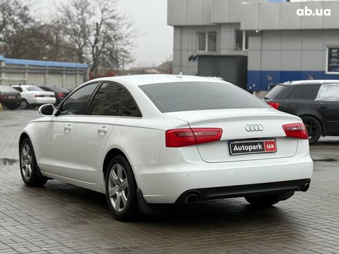 Audi A6 2012 белый - фото 11