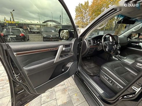 Toyota Land Cruiser 2016 - фото 20