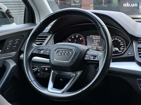 Audi Q5 2017 - фото 29