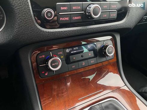Volkswagen Touareg 2014 - фото 21