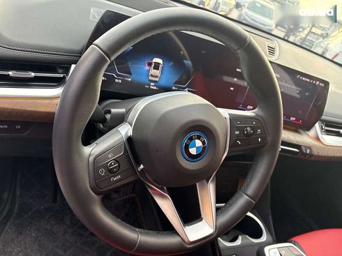 BMW iX1 2023 - фото 23