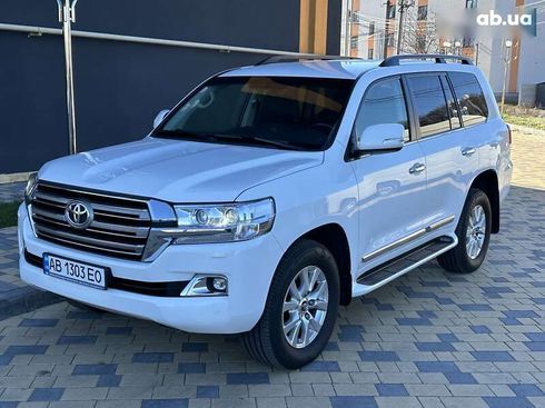 Toyota Land Cruiser 2019 - фото 21