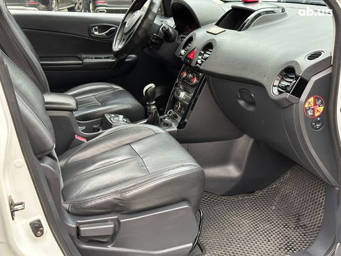 Renault Koleos 2011 белый - фото 21