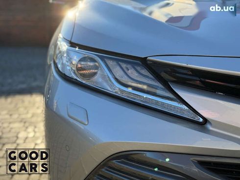 Toyota Camry 2018 - фото 13