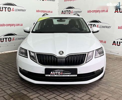 Skoda Octavia 2019 - фото 2