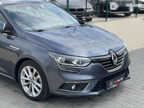 Renault Megane 2016 - фото 15