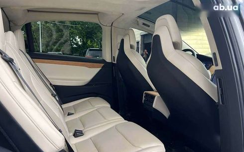 Tesla Model X 2018 - фото 29