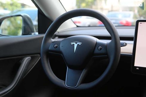 Tesla Model Y 2022 - фото 15