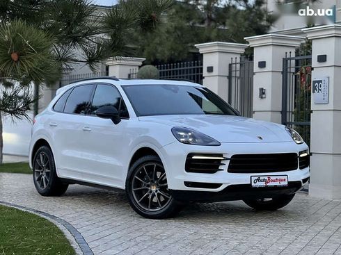 Porsche Cayenne 2018 - фото 20