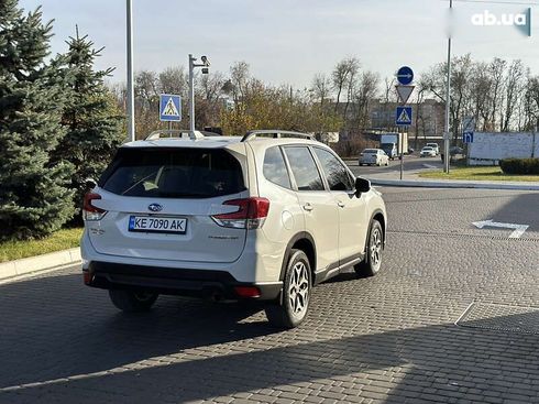 Subaru Forester 2020 - фото 6