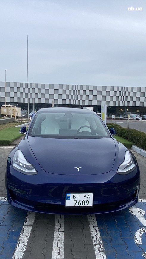 Tesla Model 3 2019 - фото 2