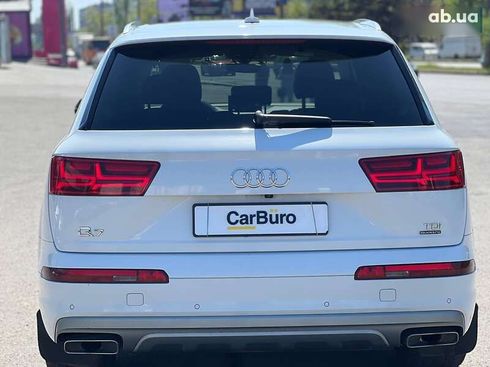 Audi Q7 2016 - фото 11