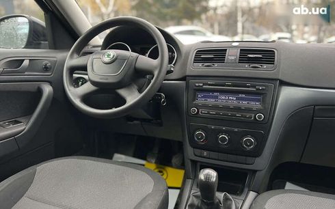 Skoda Yeti 2011 - фото 12