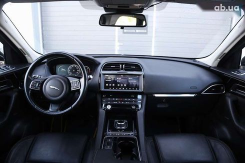 Jaguar F-Pace 2016 - фото 14