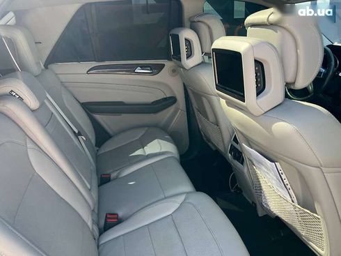 Mercedes-Benz M-Класс 2013 - фото 19