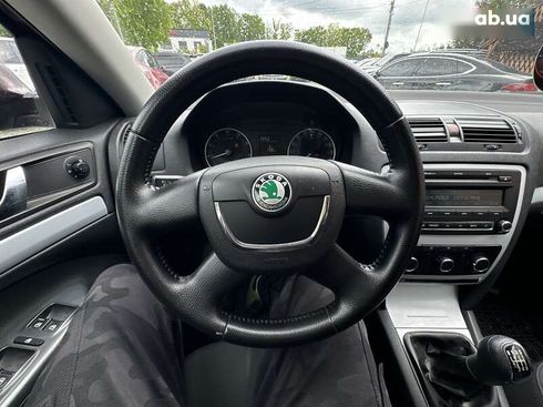 Skoda Octavia 2011 - фото 27